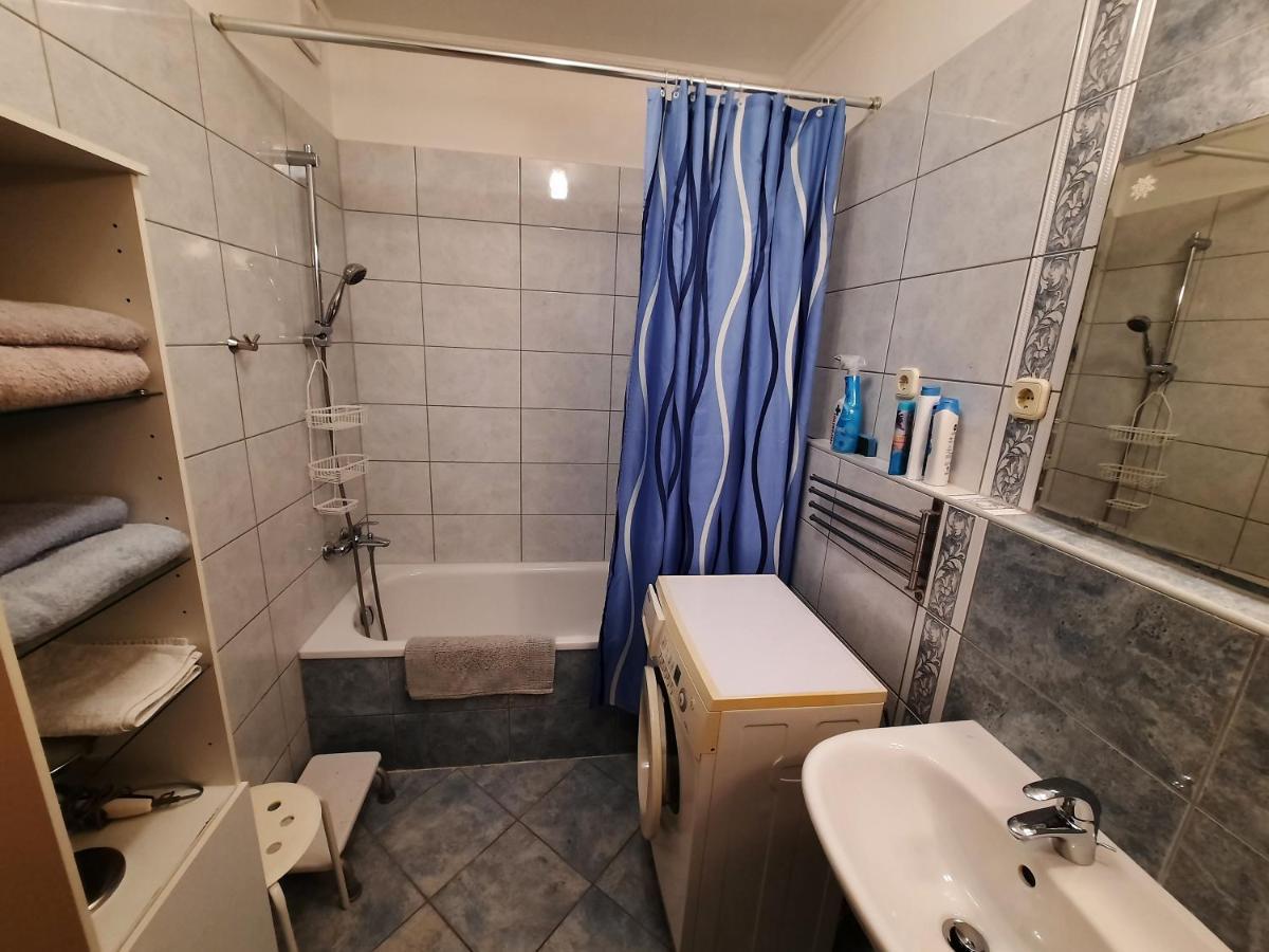 Sunny Apartman Siofok Bagian luar foto