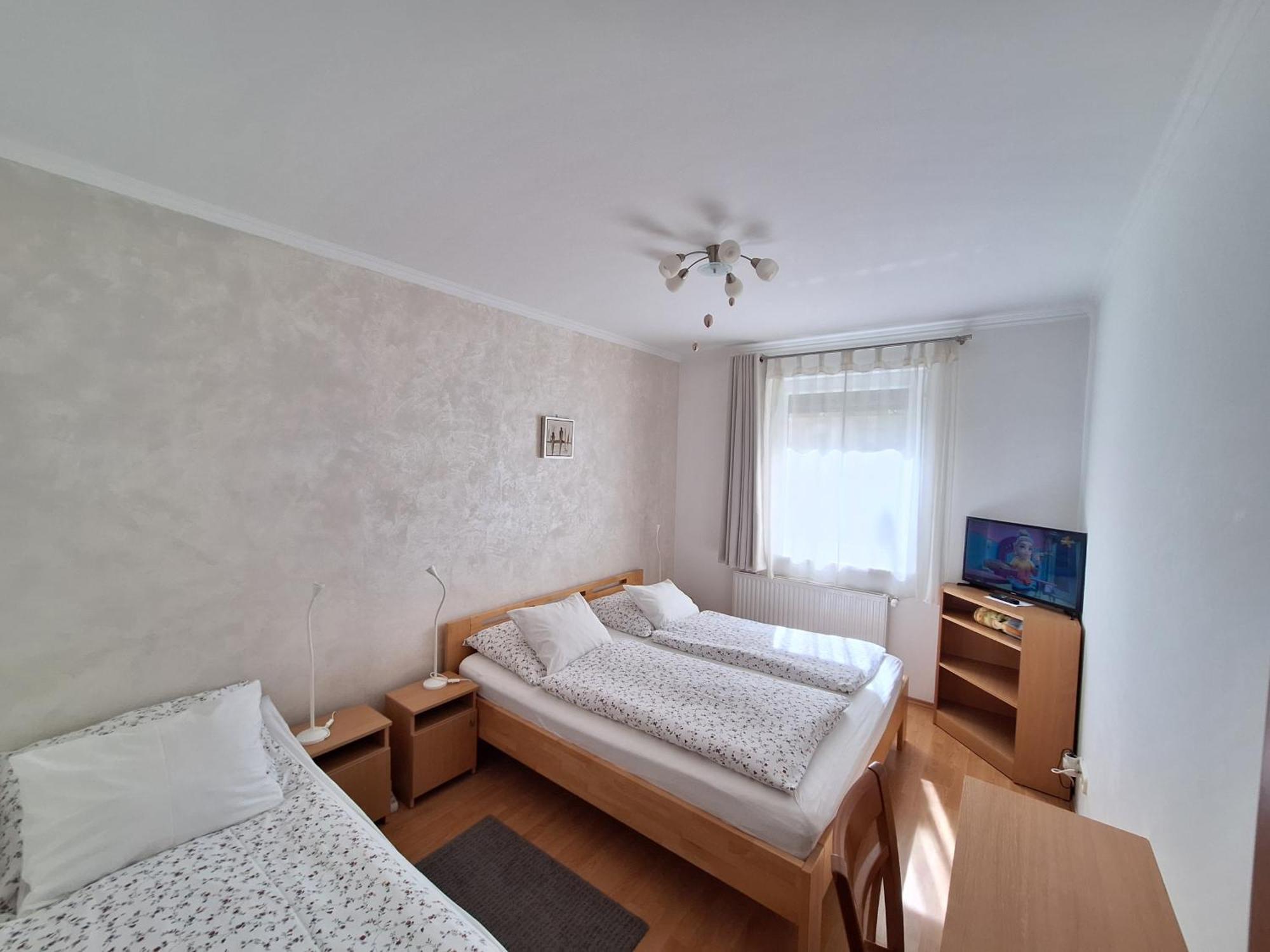Sunny Apartman Siofok Bagian luar foto